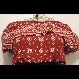 Xhilaration off shoulder crop top